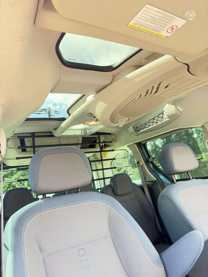 Citroen Berlingo 2010 — photo 15