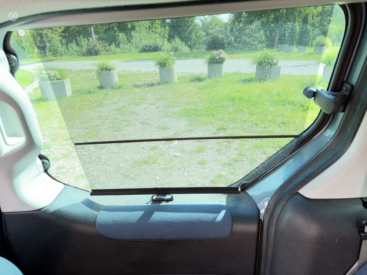 Citroen Berlingo 2010 — photo 16