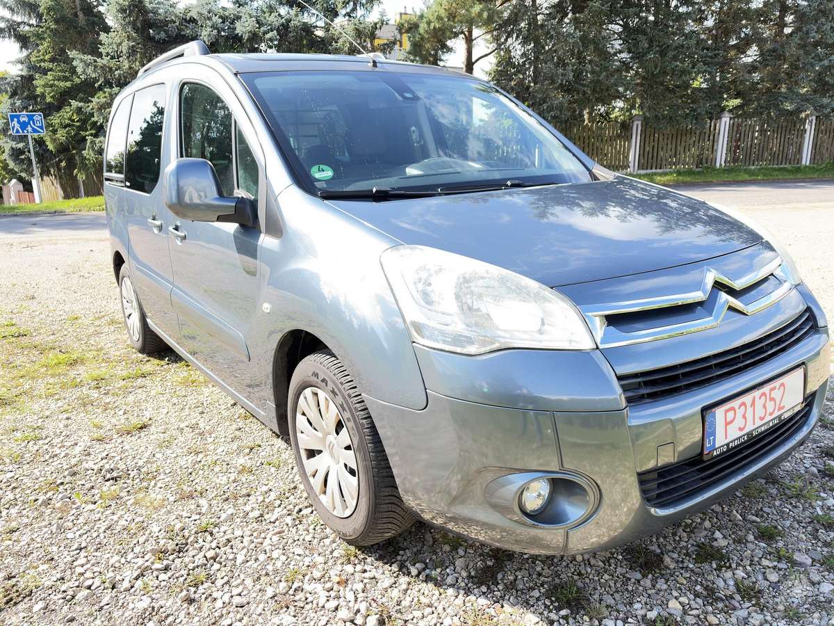 Citroen Berlingo 2010 — photo 6