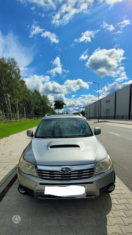 Subaru Forester, 2011