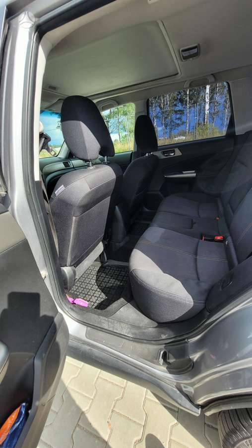 Subaru Forester 2011 — фото 10