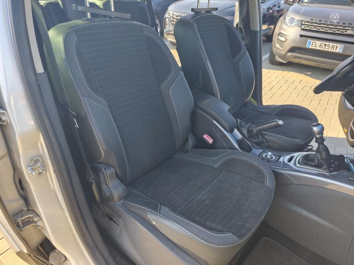Renault Scenic 2014 — photo 11