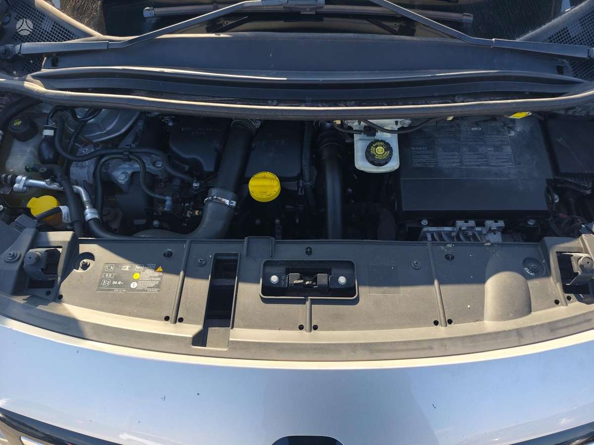 Renault Scenic 2014 — photo 16