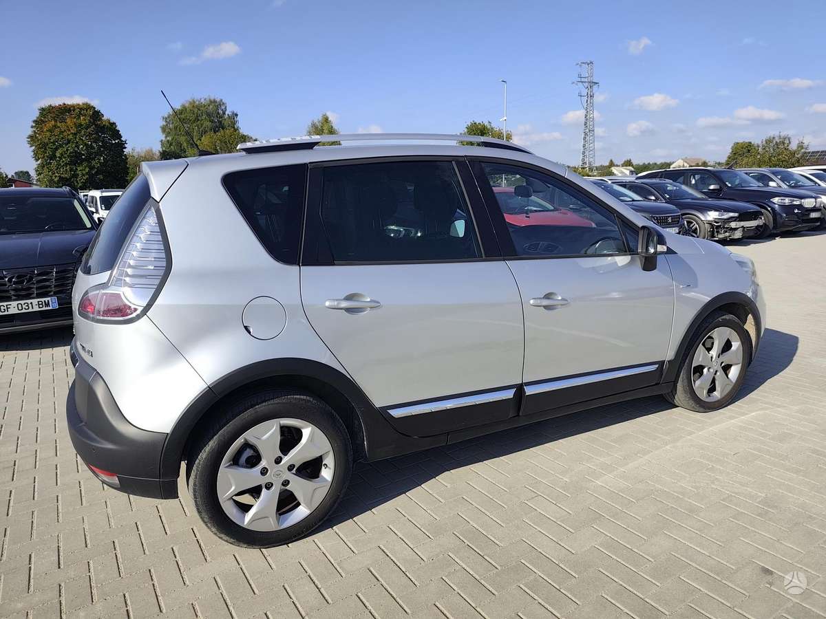 Renault Scenic 2014 — engine 1461 cm³, 110 HP (81kW)