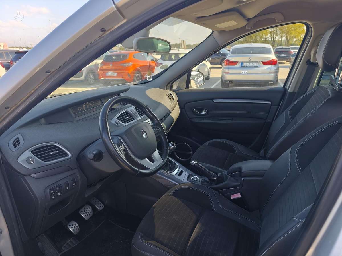 Renault Scenic 2014 — photo 8