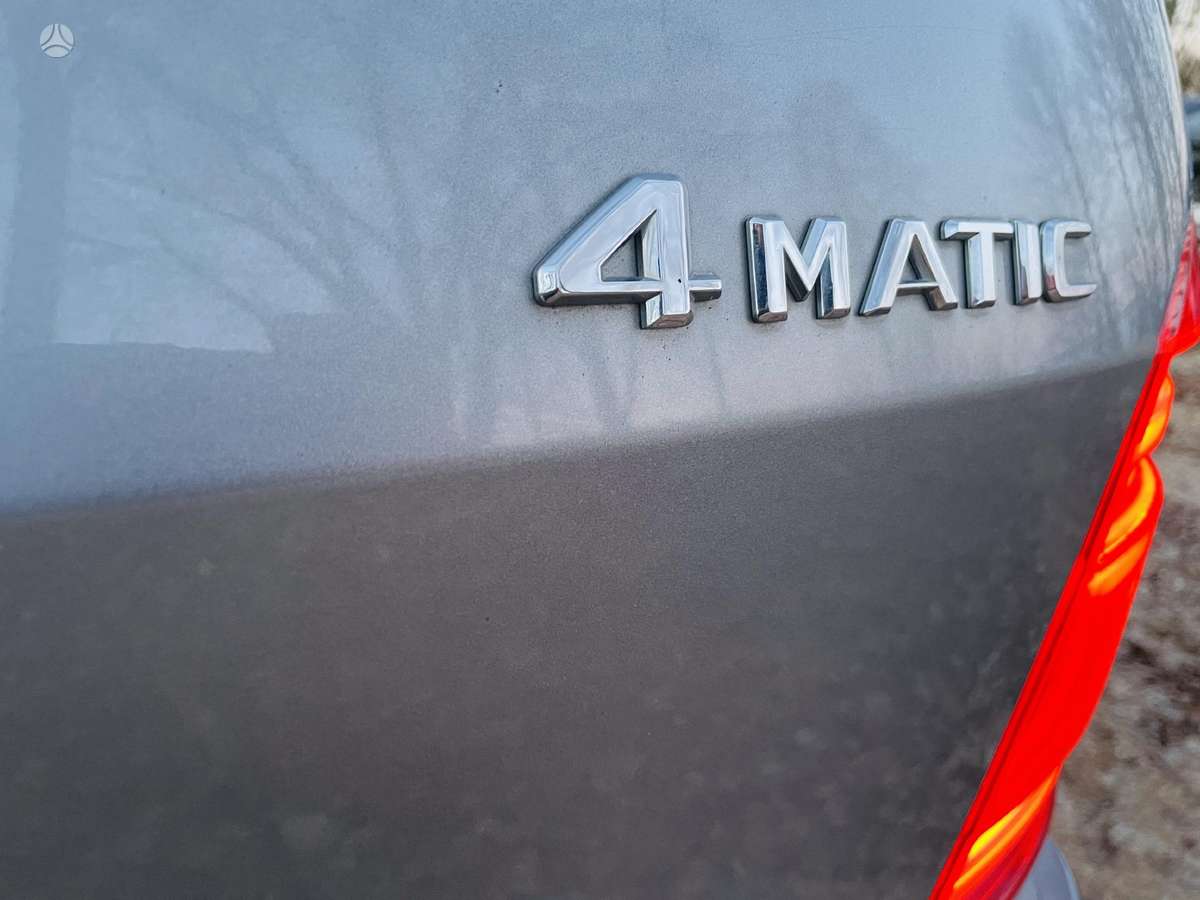Mercedes-Benz GL450 2012 — photo 31