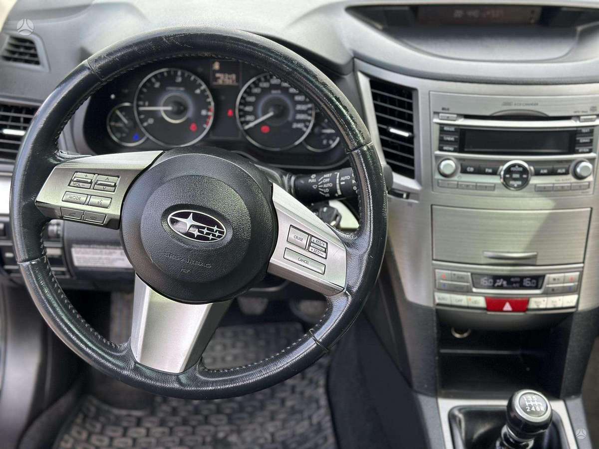 Subaru Outback 2010 — фото 26