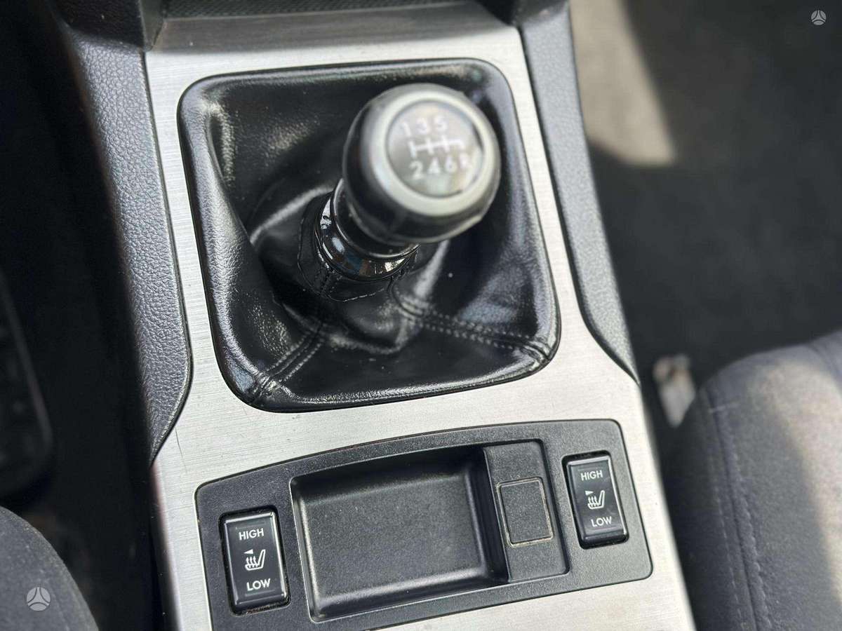 Subaru Outback 2010 — фото 30