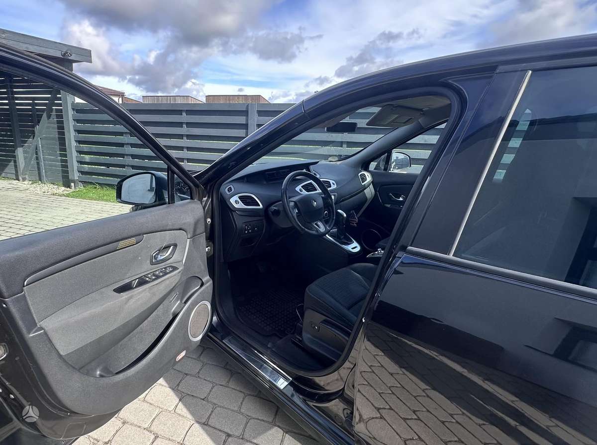 Renault Grand 2010 — photo 10