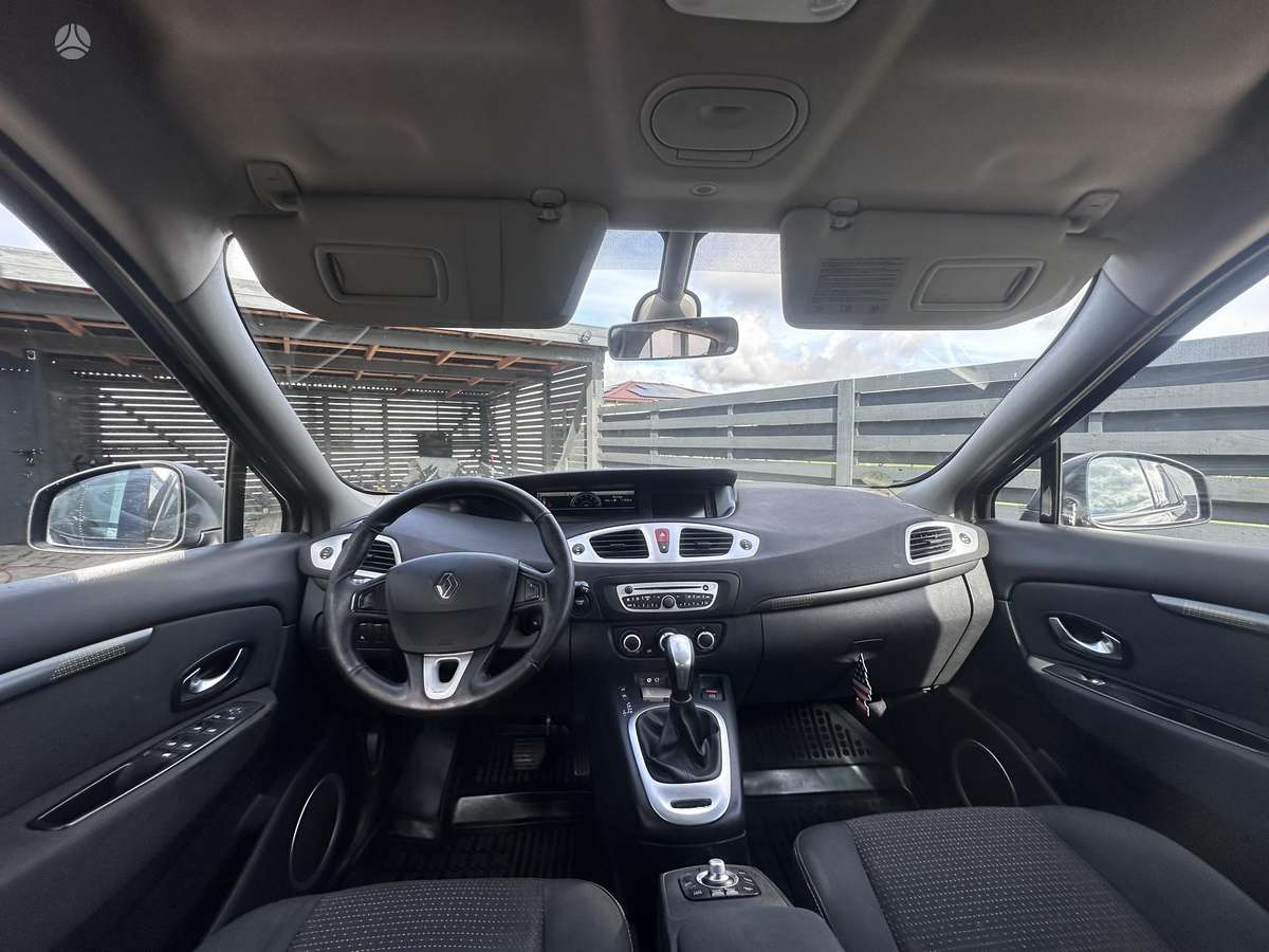 Renault Grand 2010 — photo 11