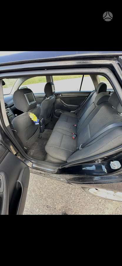 Toyota Avensis 2004 — photo 7