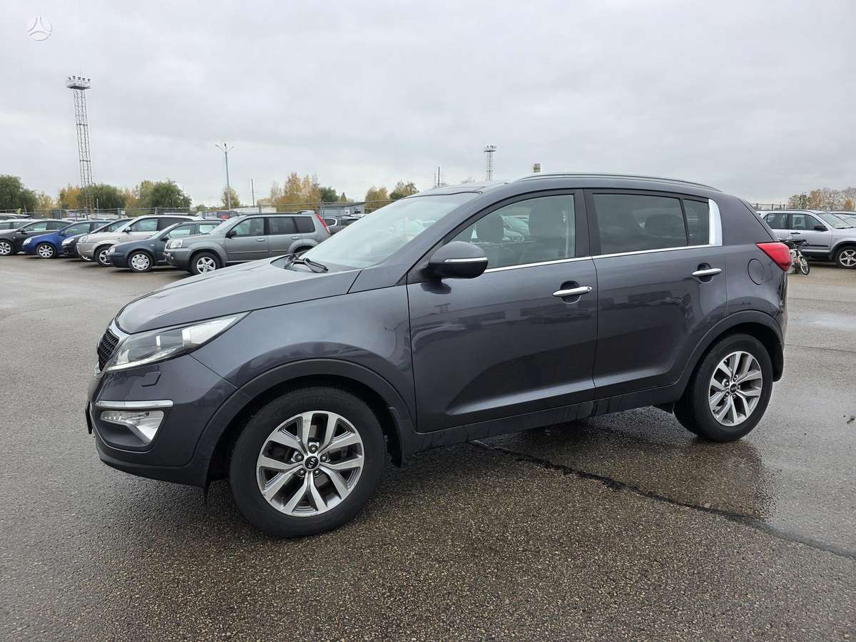 Kia Sportage 2014 — interior