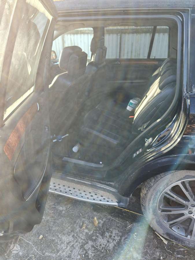 Mercedes-Benz GL320 2008 — photo 12