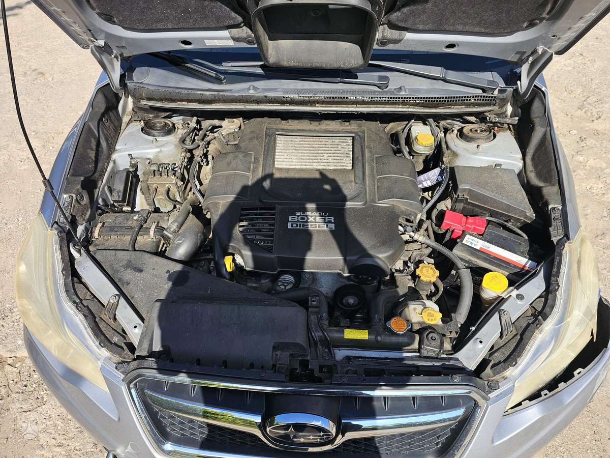 Subaru XV 2014 — photo 19