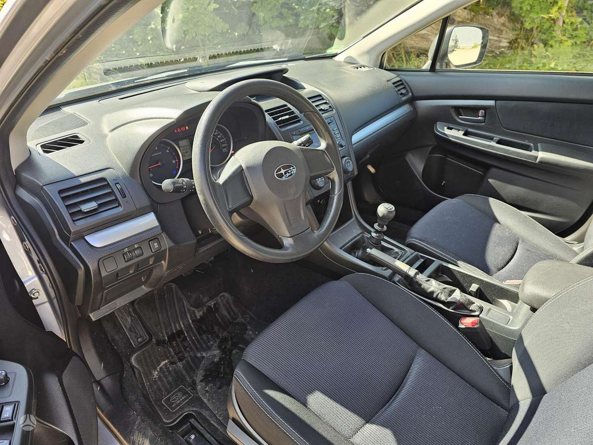 Subaru XV 2014 — photo 9