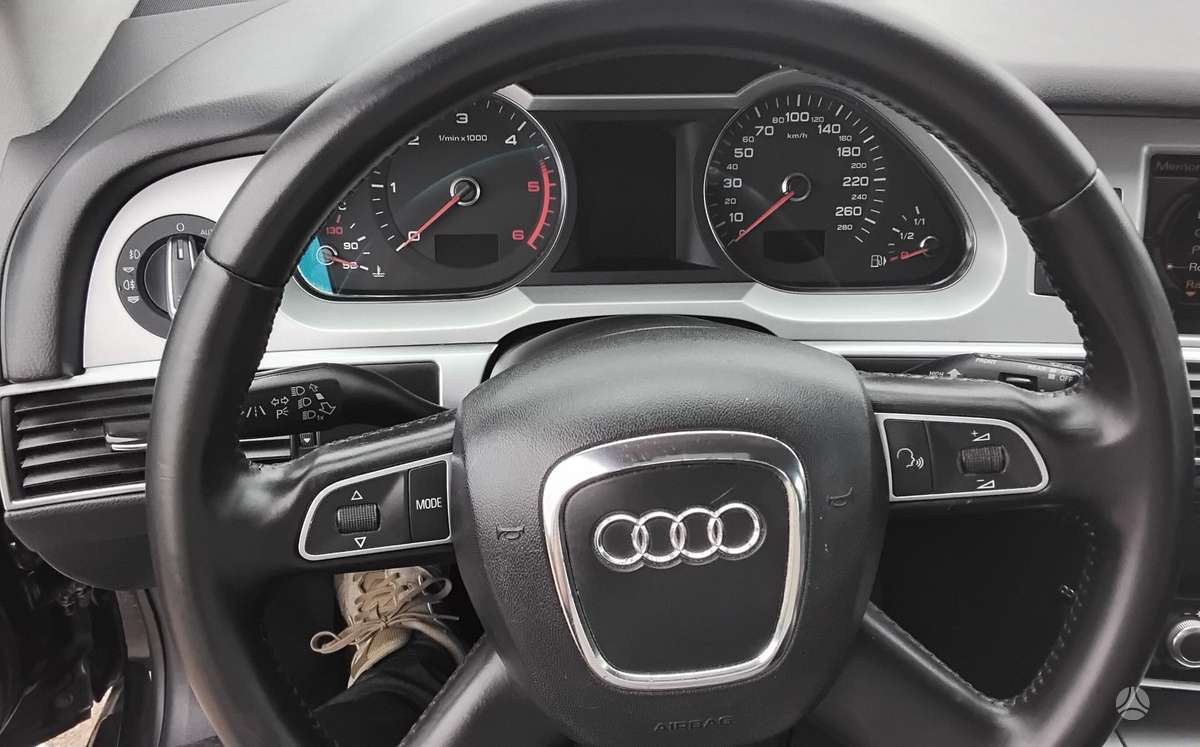 Audi A6 2009 — photo 19