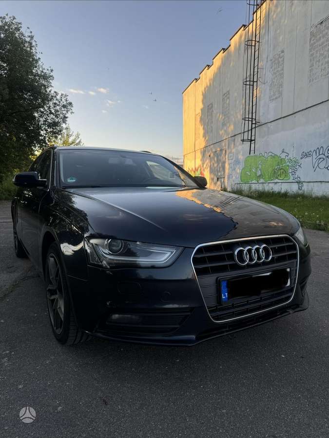 Audi A4 2013 — engine 2967 cm³, 204 HP (150kW)
