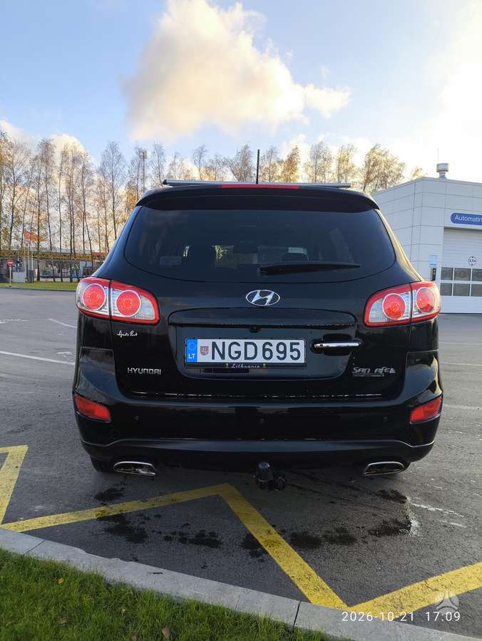 Hyundai Santa 2011 — photo 5