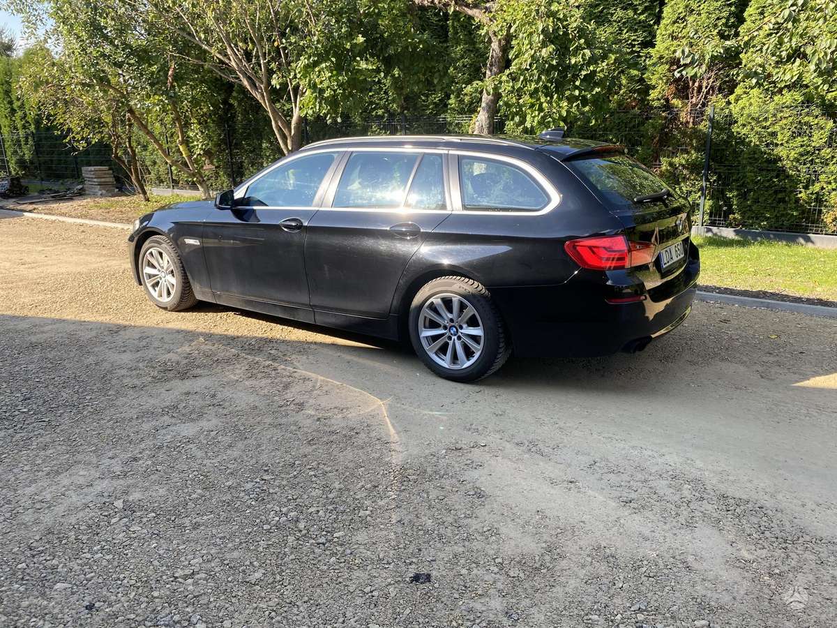 BMW 520 2012 — engine 2000 cm³, 184 HP (135kW)