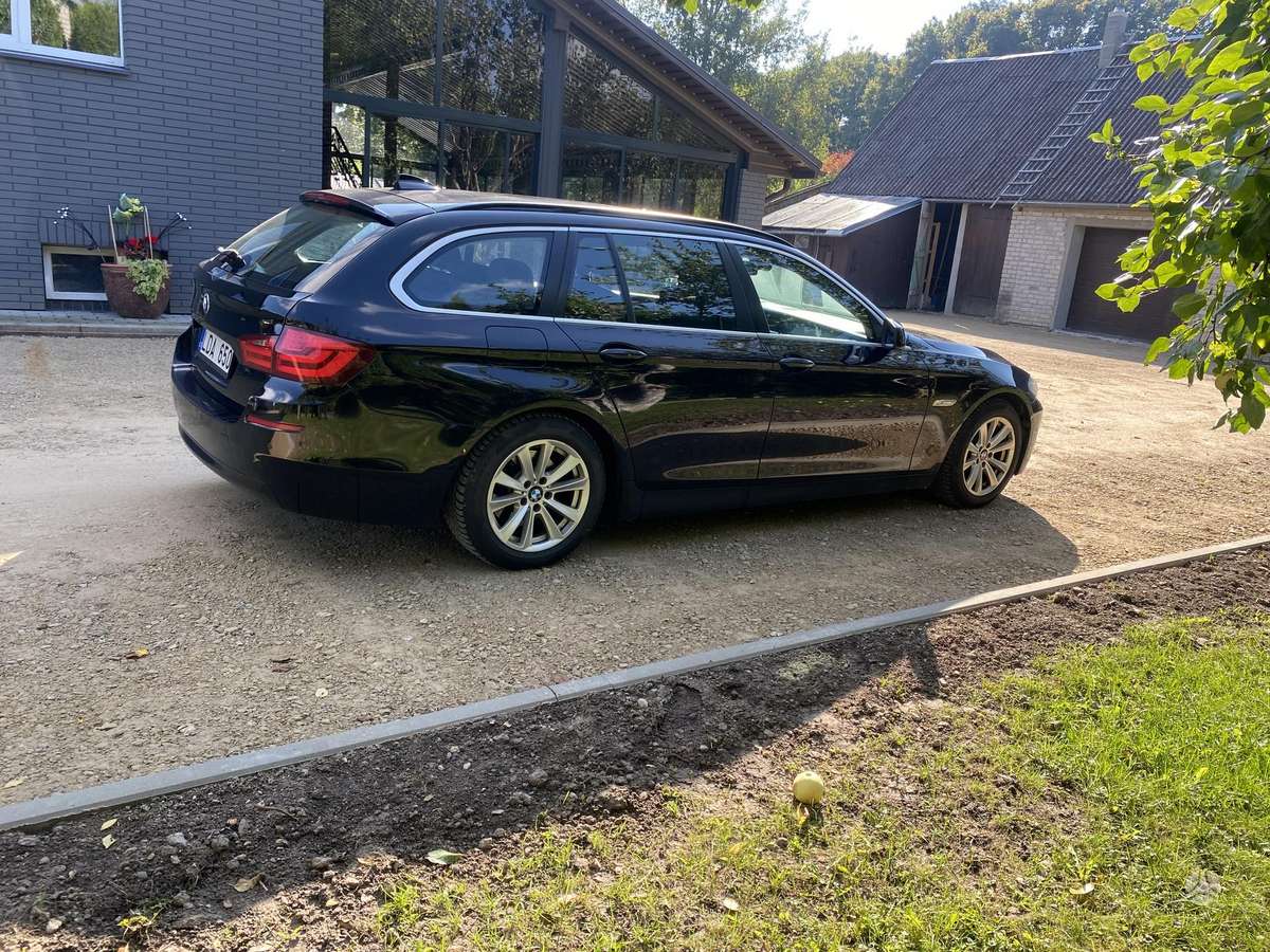 BMW 520 2012 — photo 5
