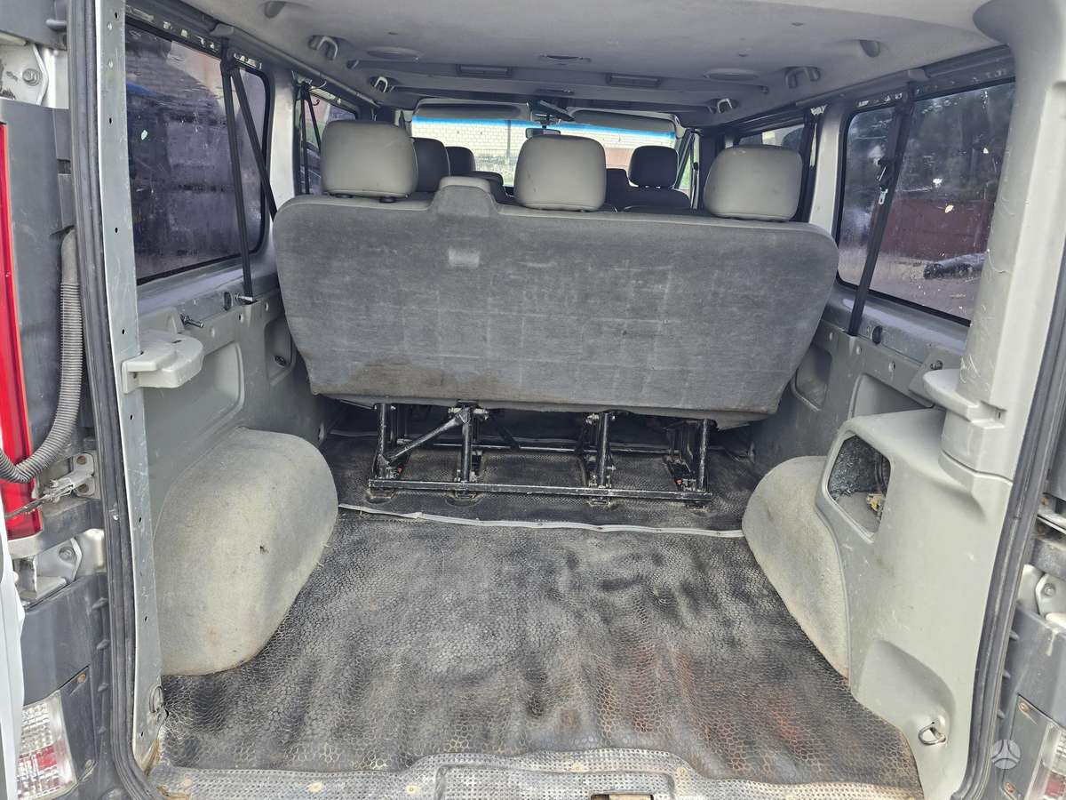 Opel Vivaro 2007 — photo 15
