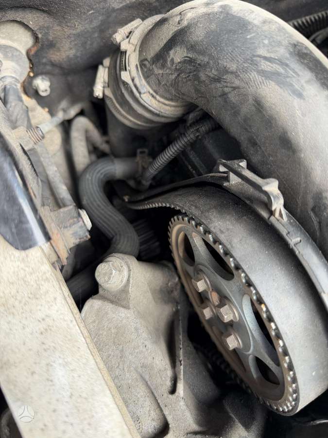 Volvo V70 2009 — photo 15