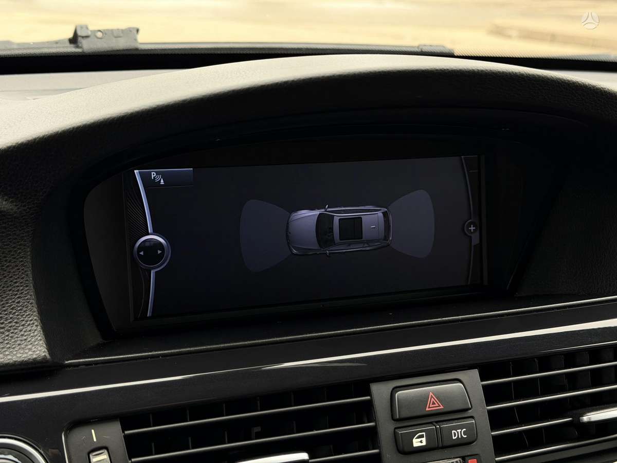 BMW 325 2009 — photo 37