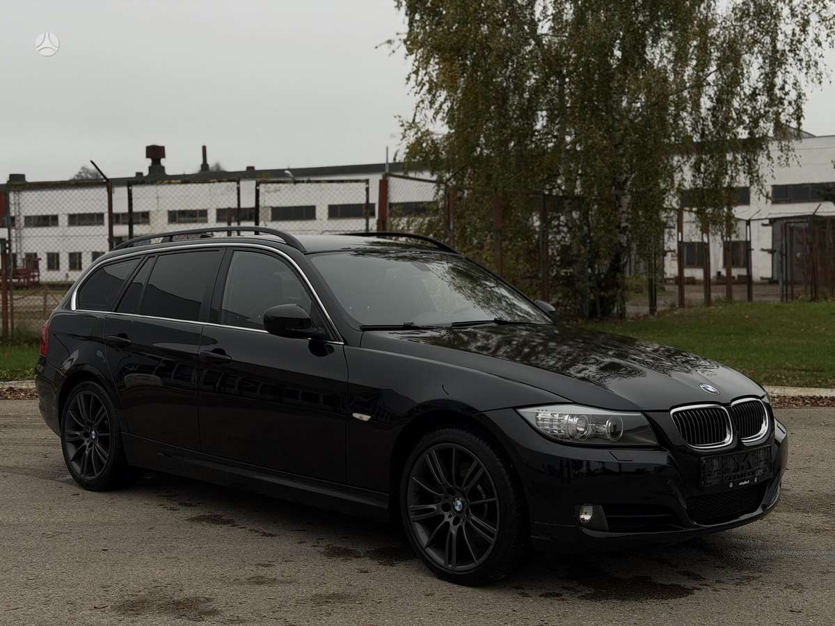 BMW 325 2009 — photo 7