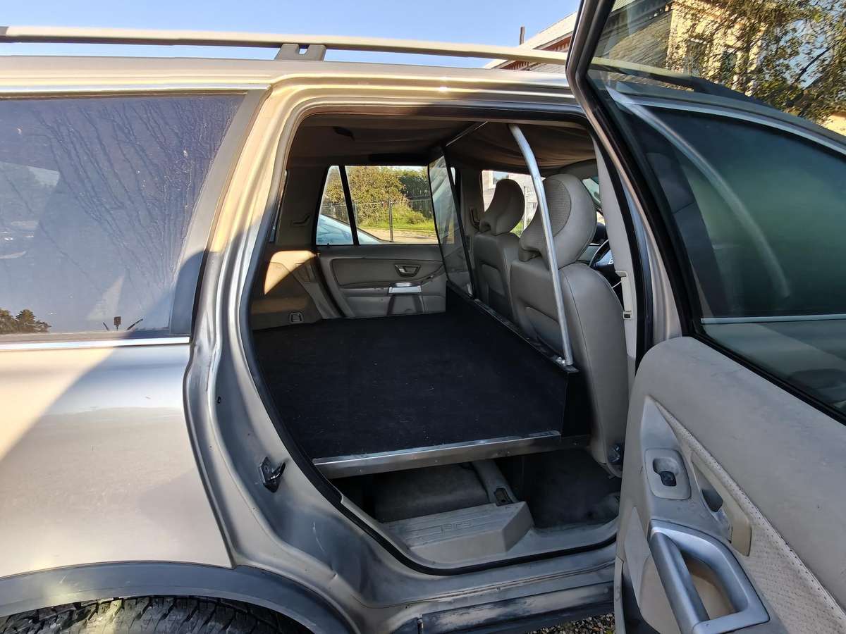 Volvo XC90 2004 — photo 6