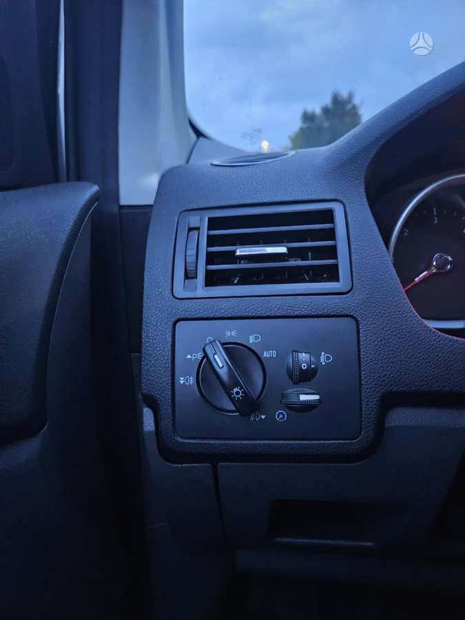 Ford Kuga 2009 — photo 15