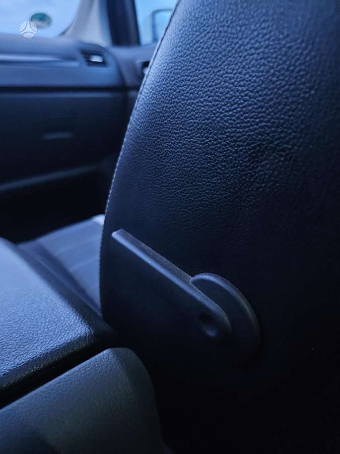 Ford Kuga 2009 — photo 17