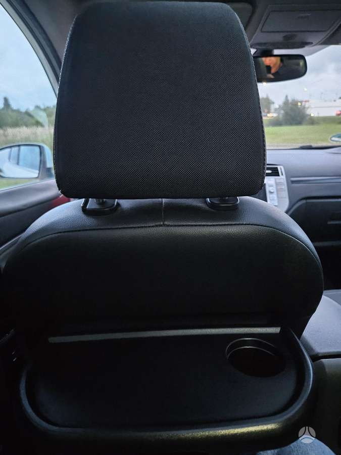 Ford Kuga 2009 — photo 18