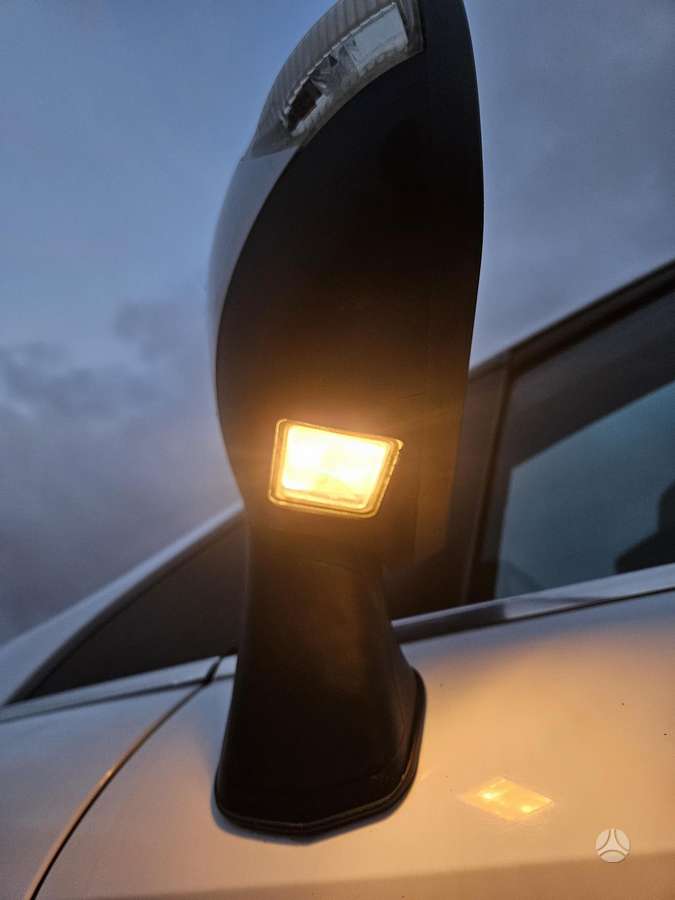 Ford Kuga 2009 — photo 21
