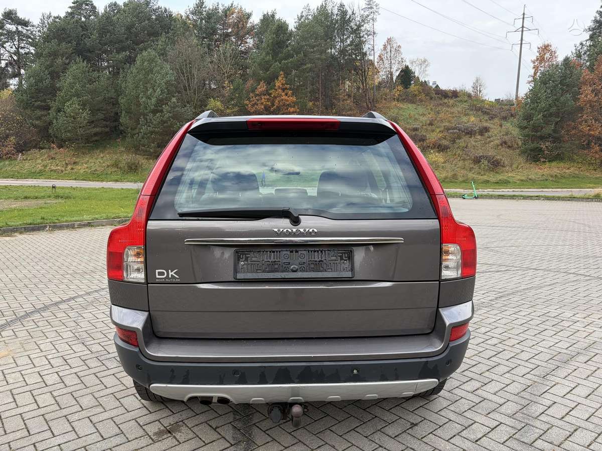 Volvo XC90 2007 — салон