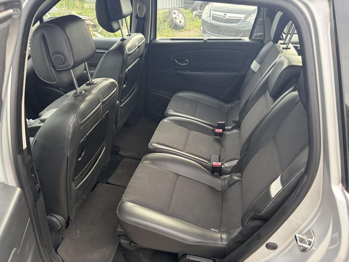 Renault Grand 2013 — photo 11