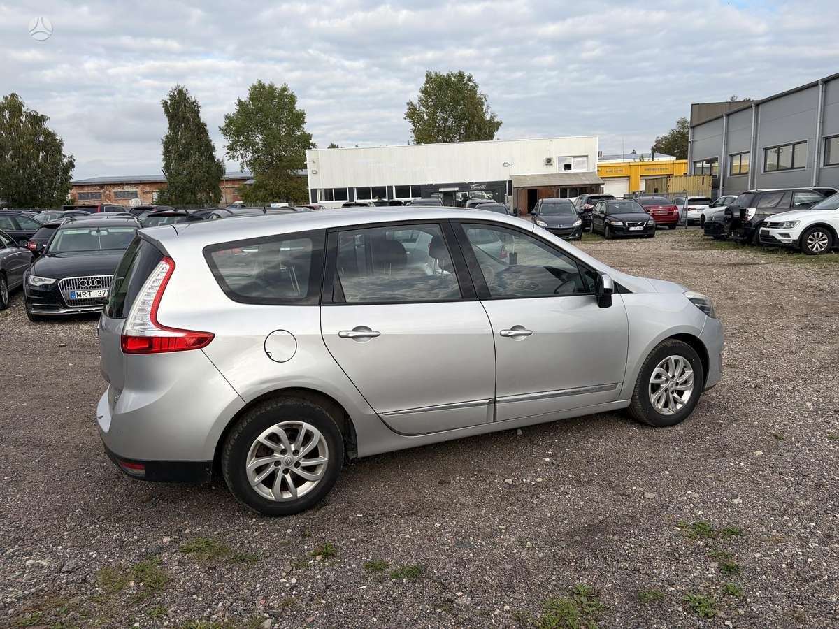 Renault Grand 2013 — engine 1500 cm³, 110 HP (81kW)
