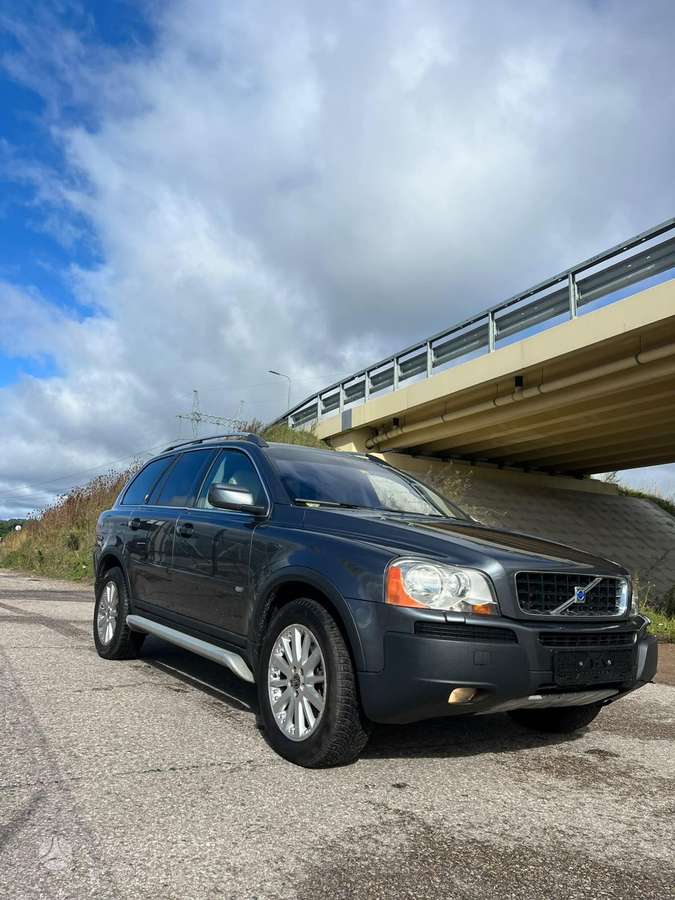 Volvo XC90, 2005