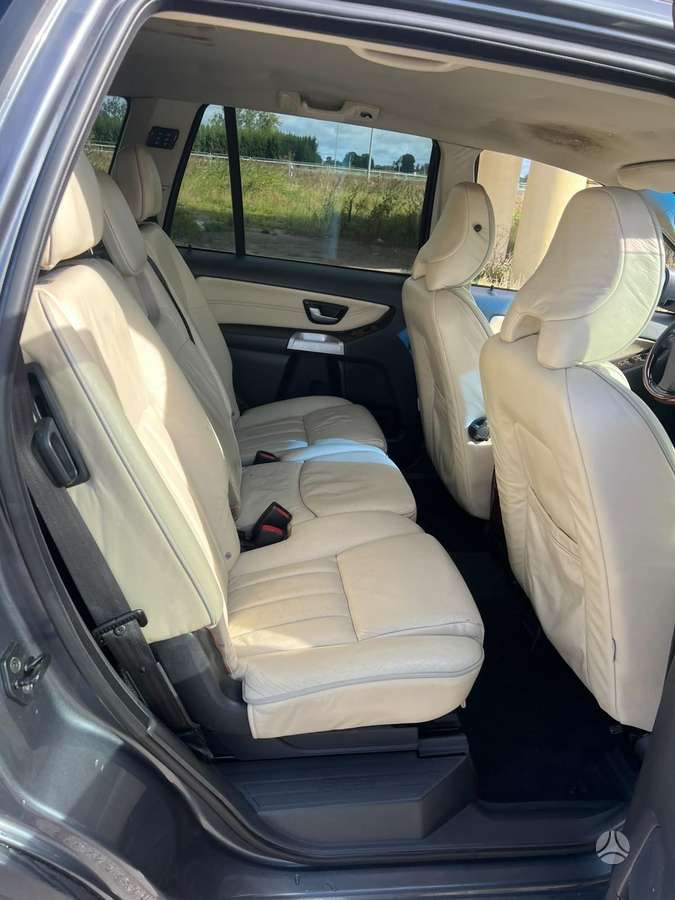 Volvo XC90 2005 — photo 7