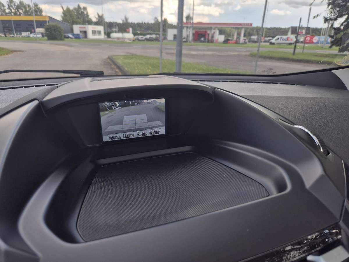 Ford Kuga 2014 — photo 14