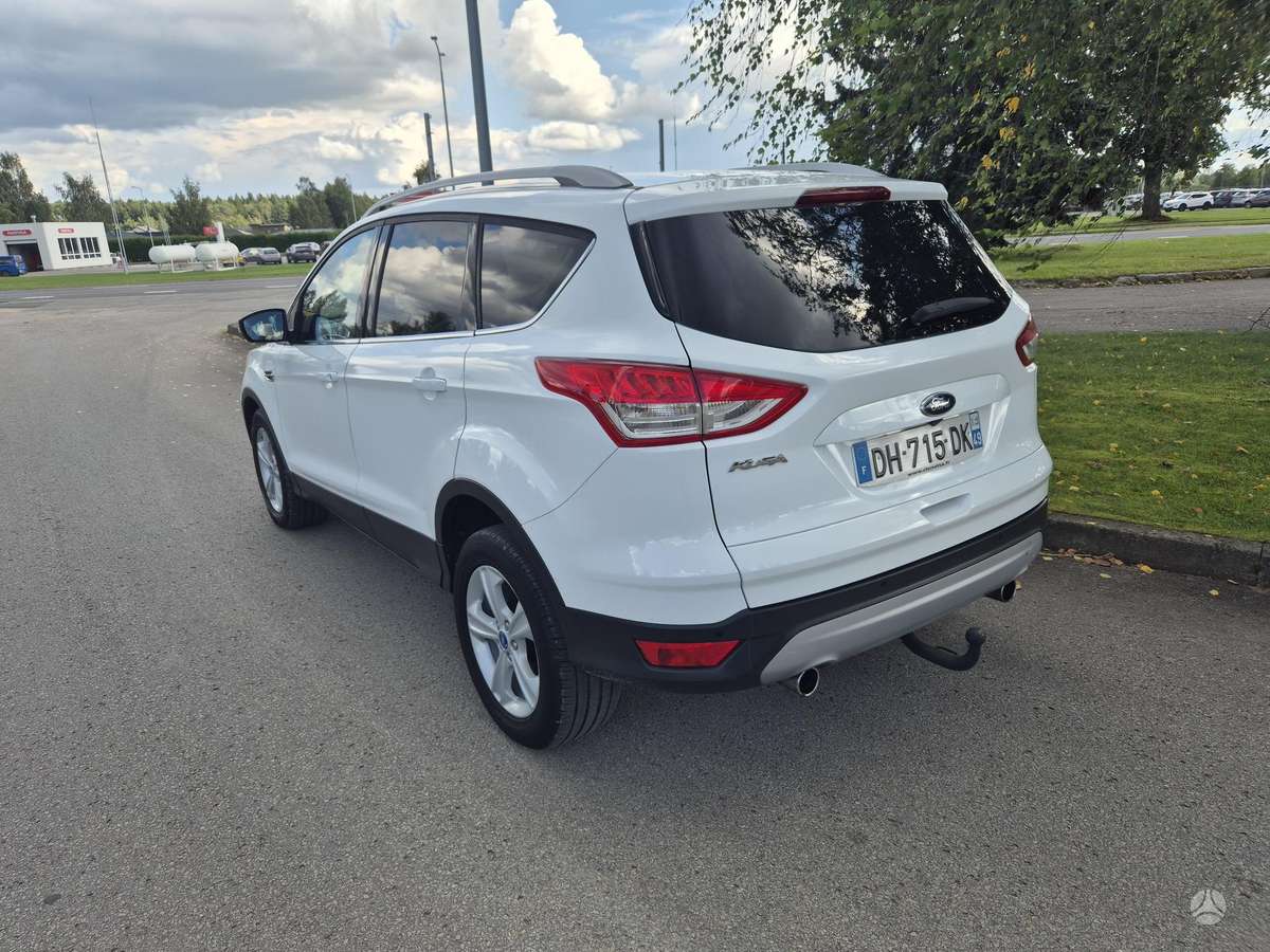 Ford Kuga 2014 — photo 7