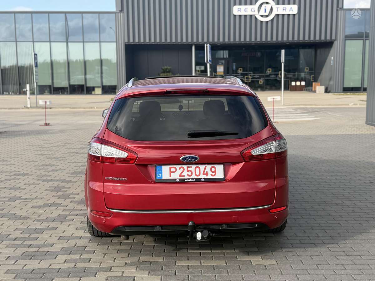 Ford Mondeo 2014 — photo 8