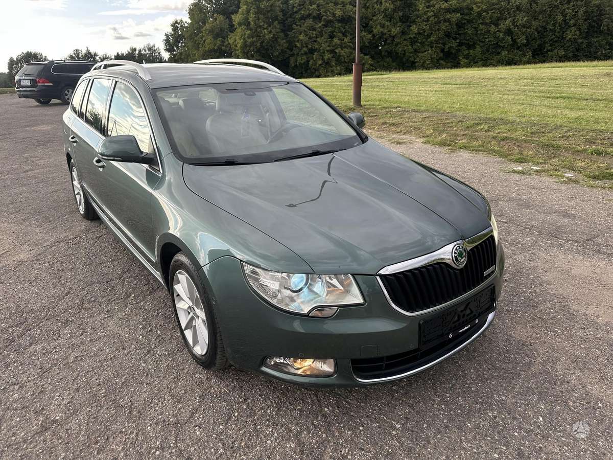 Skoda Superb 2012 — авто для ЗСУ з Європи