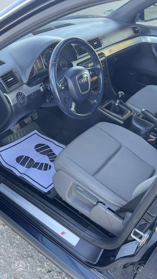 Audi A4 2007 — photo 19