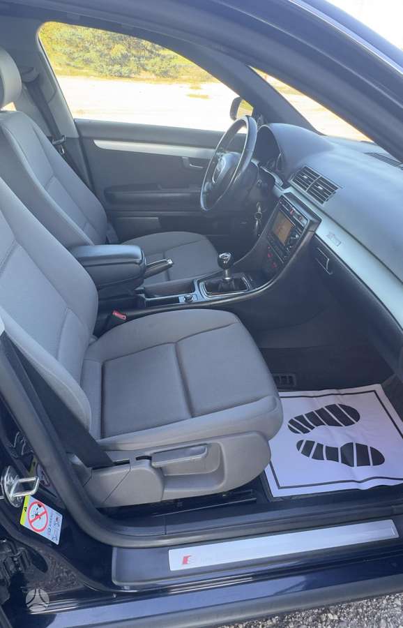 Audi A4 2007 — photo 21