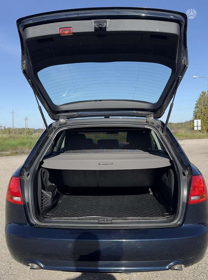 Audi A4 2007 — photo 30