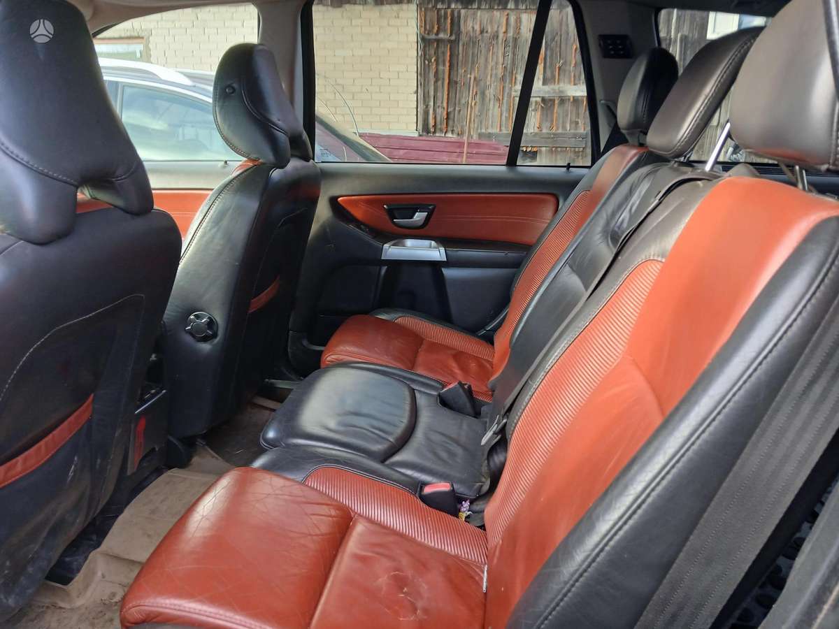 Volvo XC90 2005 — photo 7