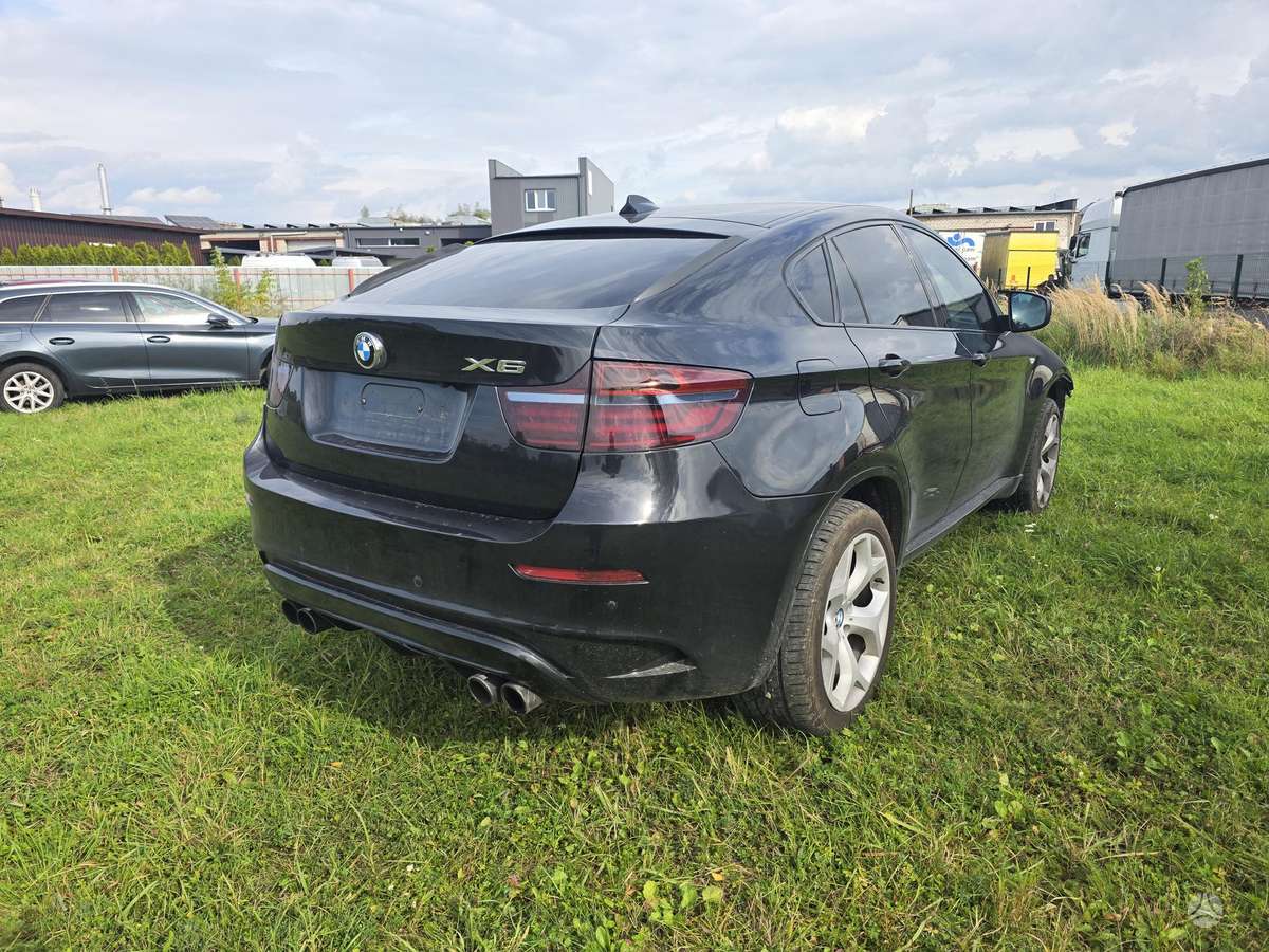 BMW X6 2011 — двигун 4395 cm³, 408 HP (300kW)