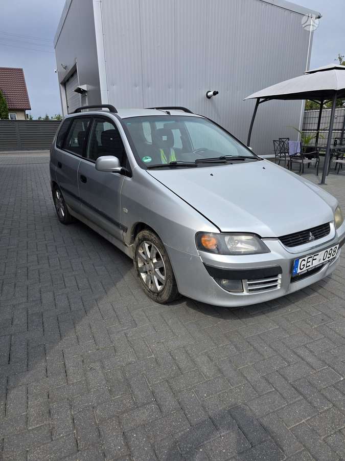 Mitsubishi Space, 2004
