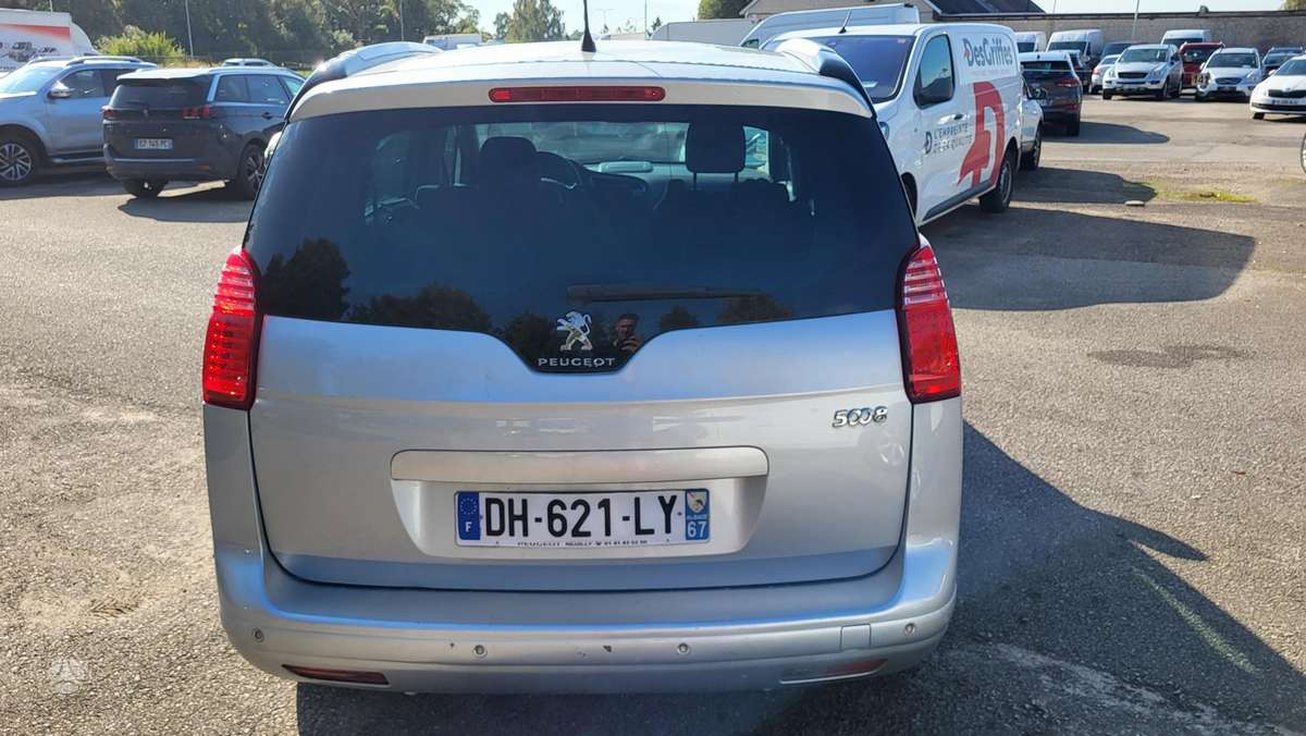 Peugeot 5008 2015 — photo 5