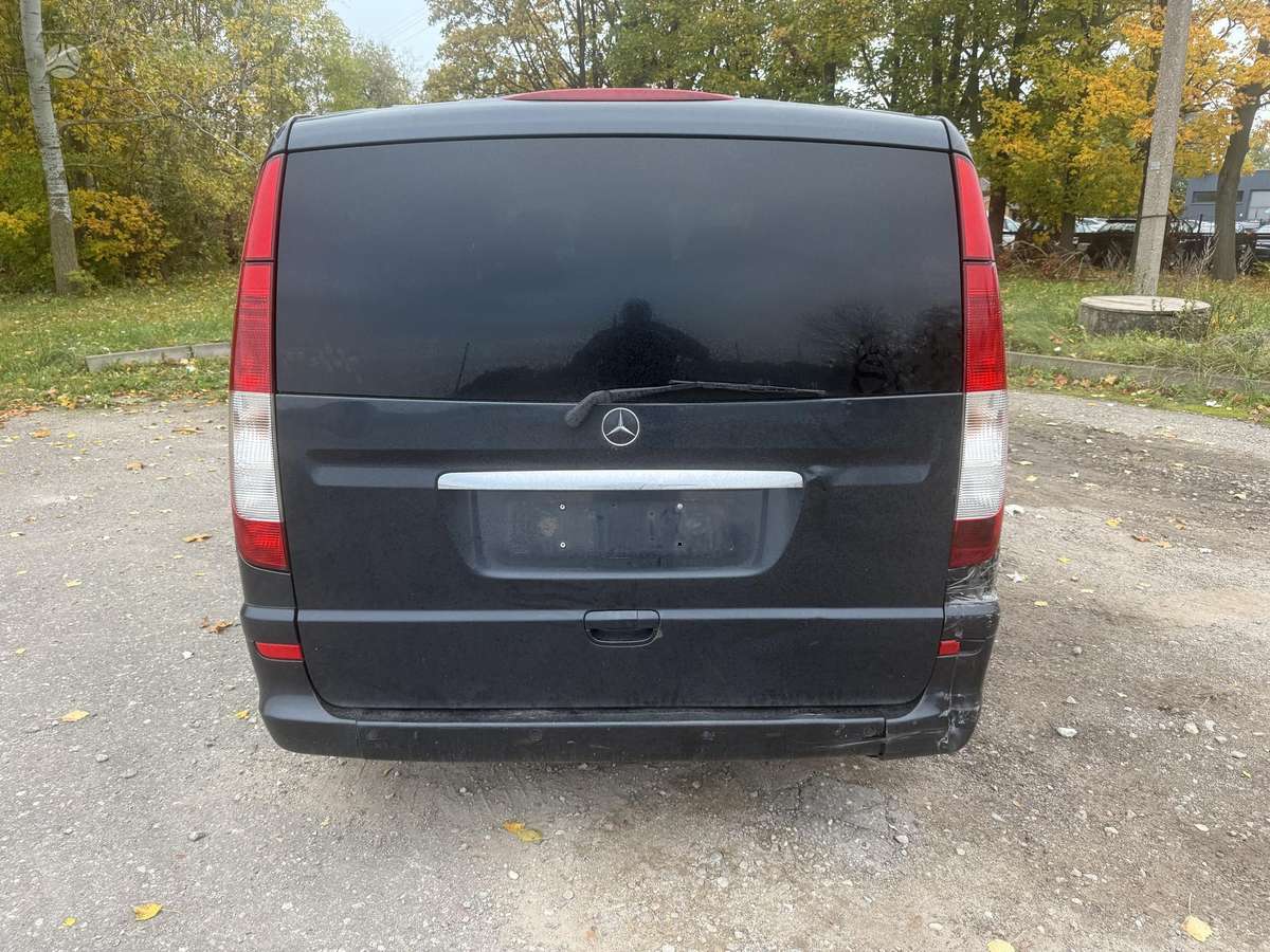 Mercedes-Benz Viano 2004 — photo 6